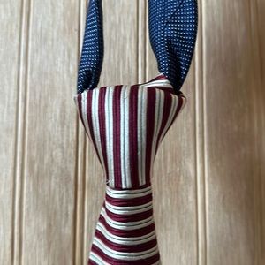 Tommy Hilfiger - Maroon and Cream Tie